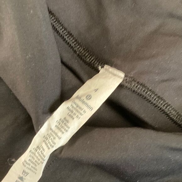 NEW LULULEMON Chasing Miles Tight MR 25" Leggings Nulux Fast Free Size 4 NWOT - Picture 8 of 14